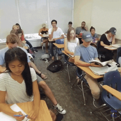 um-disfarce-ideal-na-sala-de-aula