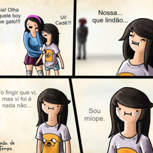 Duas garotas vendo um garoto lindo